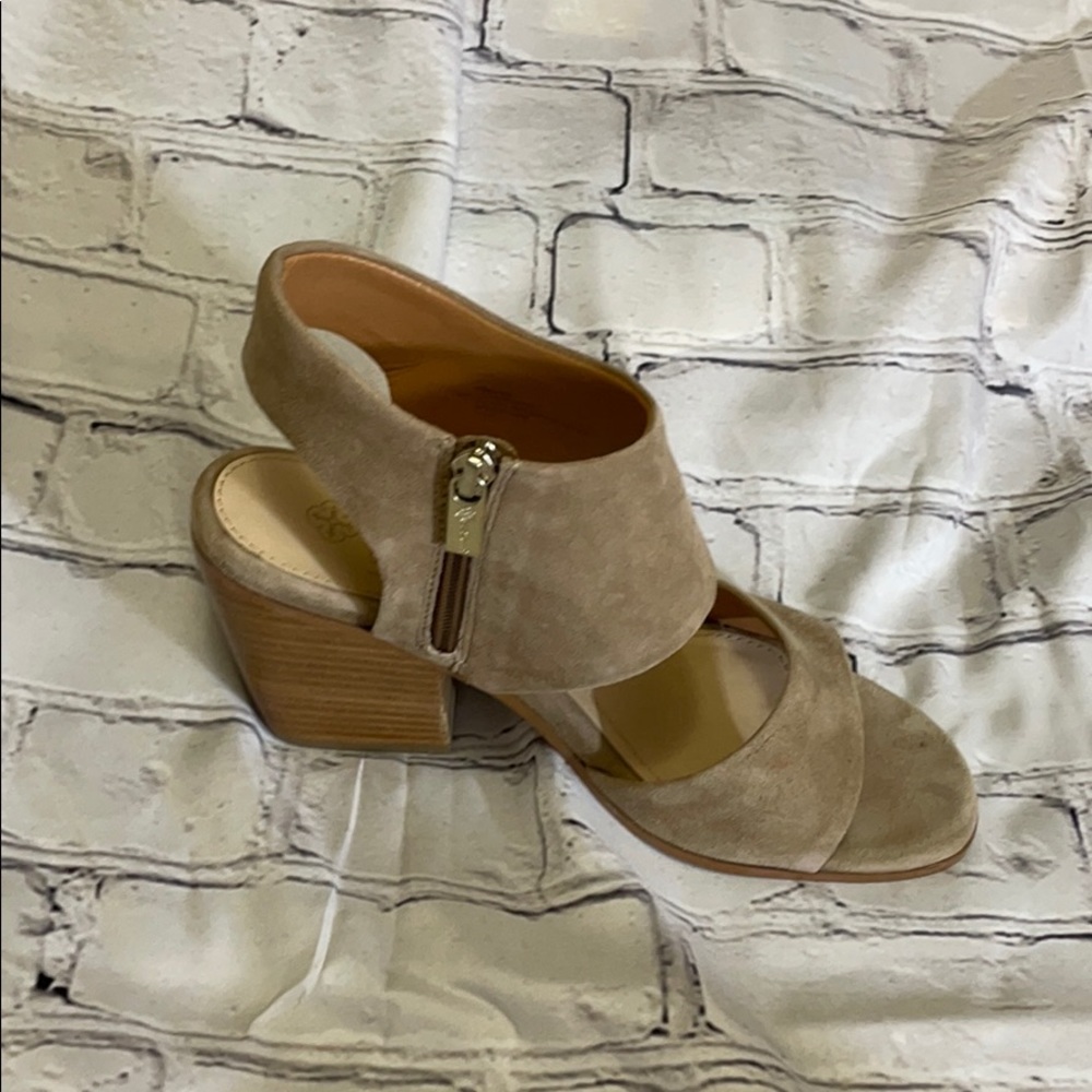 Isola Sandals in a light suede, size 8